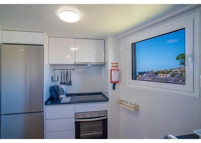 The Sunny Ii * Funchal (Madeira)