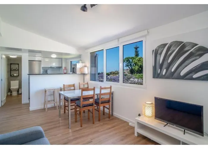 The Sunny Ii 公寓 *